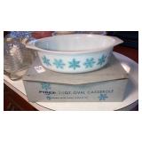 Pyrex snowflake casserole w/ box