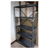 Metal shelving unit
