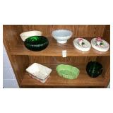 Lot of planters, wall plaques