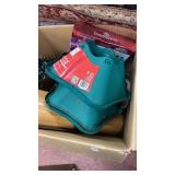 Christmas lot set of assorted items