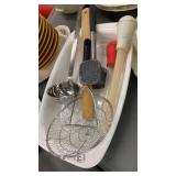 Corning ware roaster with kitchen utensils