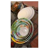 5 piece plastic bowl set with lids