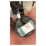Patio umbrella base and 4 chair covers