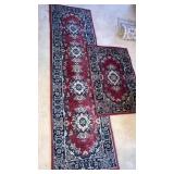 2 rugs runner & matching