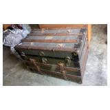 Old steamer trunk flat top