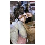 Rolling floral suitcase, asst bed linens blankets