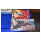 2 airplane model kits