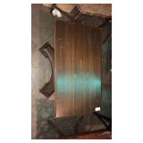 Pedestal coffee table