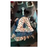 Cow vacuum cover 18" tall. Box of bird house