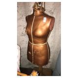 Sewing mannequin
