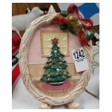 Ceramic tree framed with stand