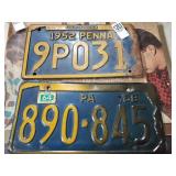 2 1950s car plates