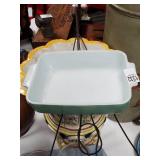 Pyrex casserole