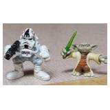 Two Star wars figures approximately 2 in tall