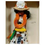 Vintage modest Hawaiian Doll Vendor sample!!
