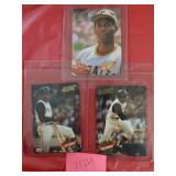 3 Roberto Clemento Cards