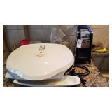 Hamilton Beach can opener and George Foreman Lean