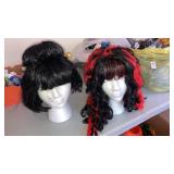 2 Halloween wigs geisha, Elvira