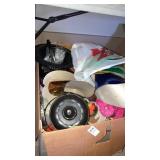 Large boxlot Halloween & party hats decors