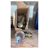 2 pressure reducing valves