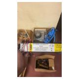 Box lot of ballasts
