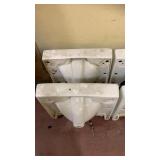 4 wall hung sinks porcelain made
