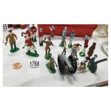 WWI US and English metal soldiers & cannon