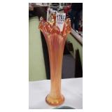 Carnival glass vase mint