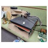 15" bed silkscreen press by Midwest Lettering