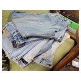 Stack of 34/32 jeans 2 pair of broken in Daisy