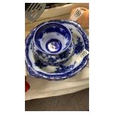 Flow blue bowl, berry bowls, tea cup