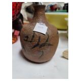 Chinese pottery 5.25" tall 4" dia