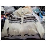 London Fog vintage ski lodge sweater Large, good