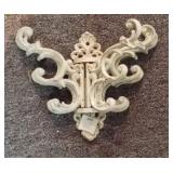 Wall mount vintage cast iron coat hanger