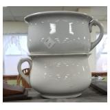 Pair of chamber pots