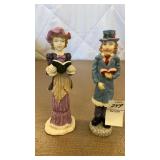 Pair of caroling figurines 6 inches tall