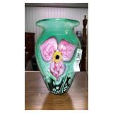Eickholt signed 2004 art glass vase 7" tall
