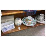 Herend pottery place setting, calla lily place