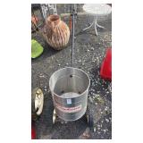 Cyclone push spreader