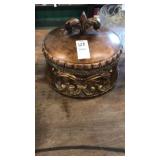 Antiqued dresser box 8? x 7?