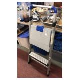 Cisco 22-1/2? step stool