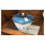 Lidded casserole dish metal. 7?