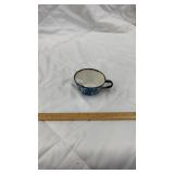 Granite ware mug large swirl