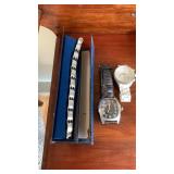 2 watches-Fossil and Invicta and bracelet