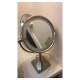 Lighted Make up mirror