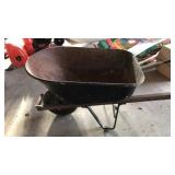 Contractor wheel barrel