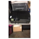 HP Deskjet 3520 w/paper