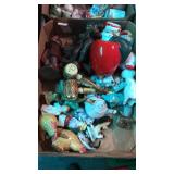 Knick knacks lot