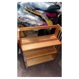 Wooden collapsible shelf