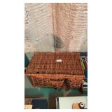 Picnic basket